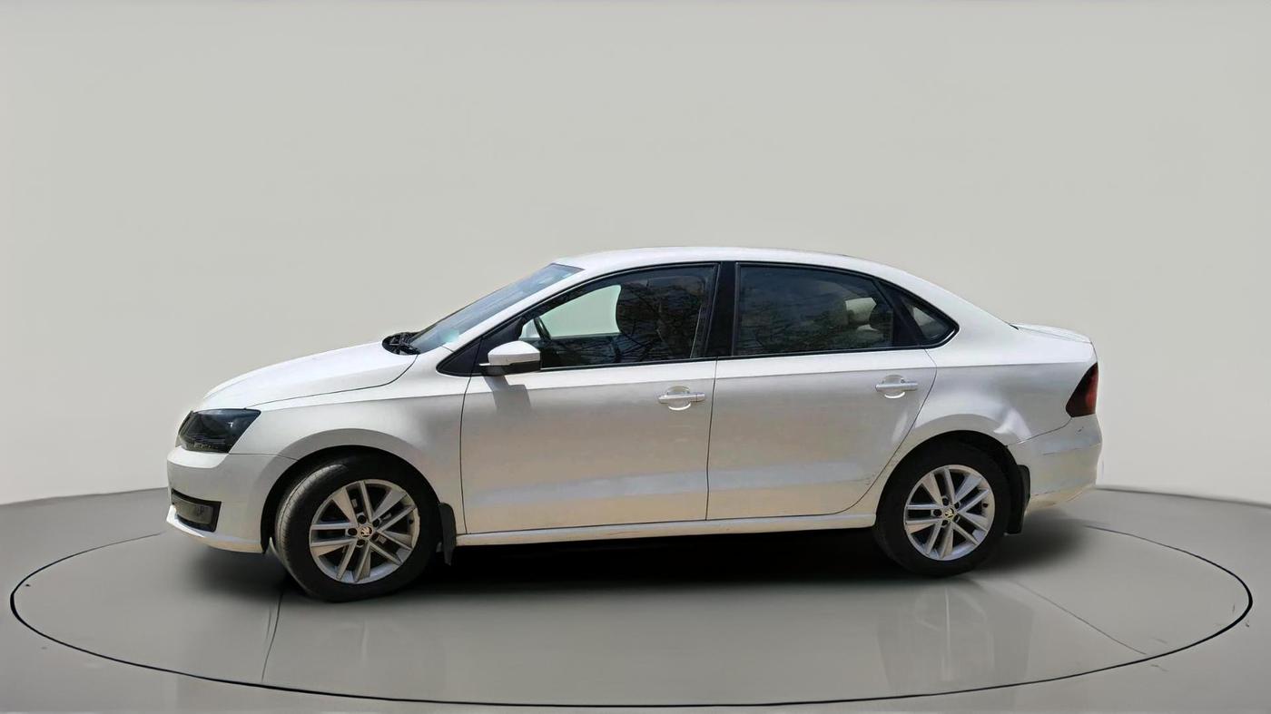 2018 Skoda Rapid STYLE 1.5 TDI AT, Diesel, Automatic, 1,04,189 km, exterior
