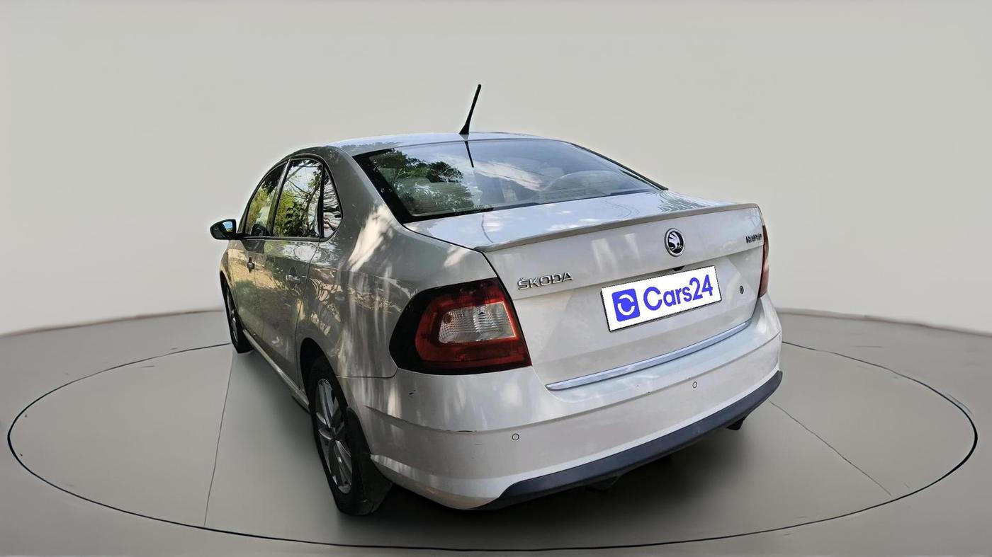 2018 Skoda Rapid STYLE 1.5 TDI AT, Diesel, Automatic, 1,04,189 km, exterior