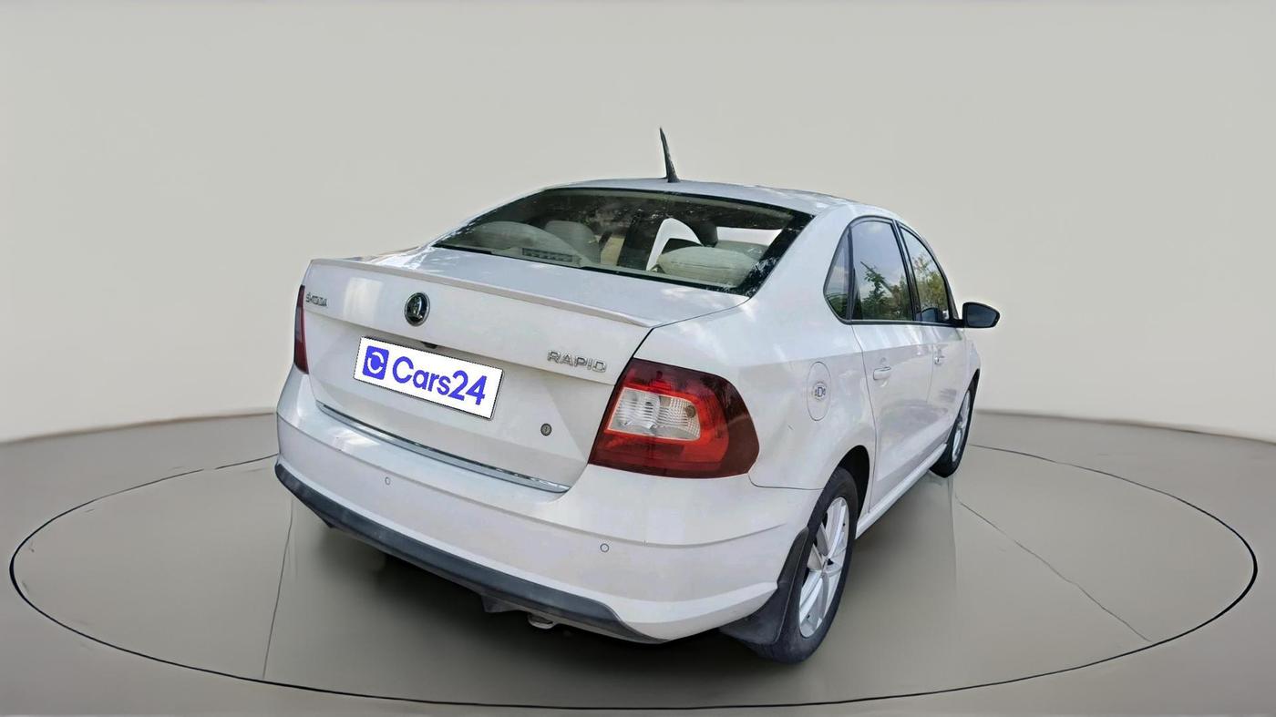 2018 Skoda Rapid STYLE 1.5 TDI AT, Diesel, Automatic, 1,04,189 km, exterior