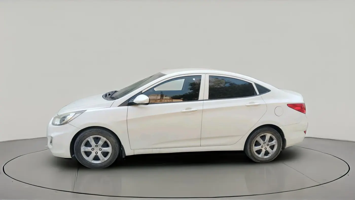2012 Hyundai Verna FLUIDIC 1.6 CRDI EX, Diesel, Manual, 2,08,167 km, exterior