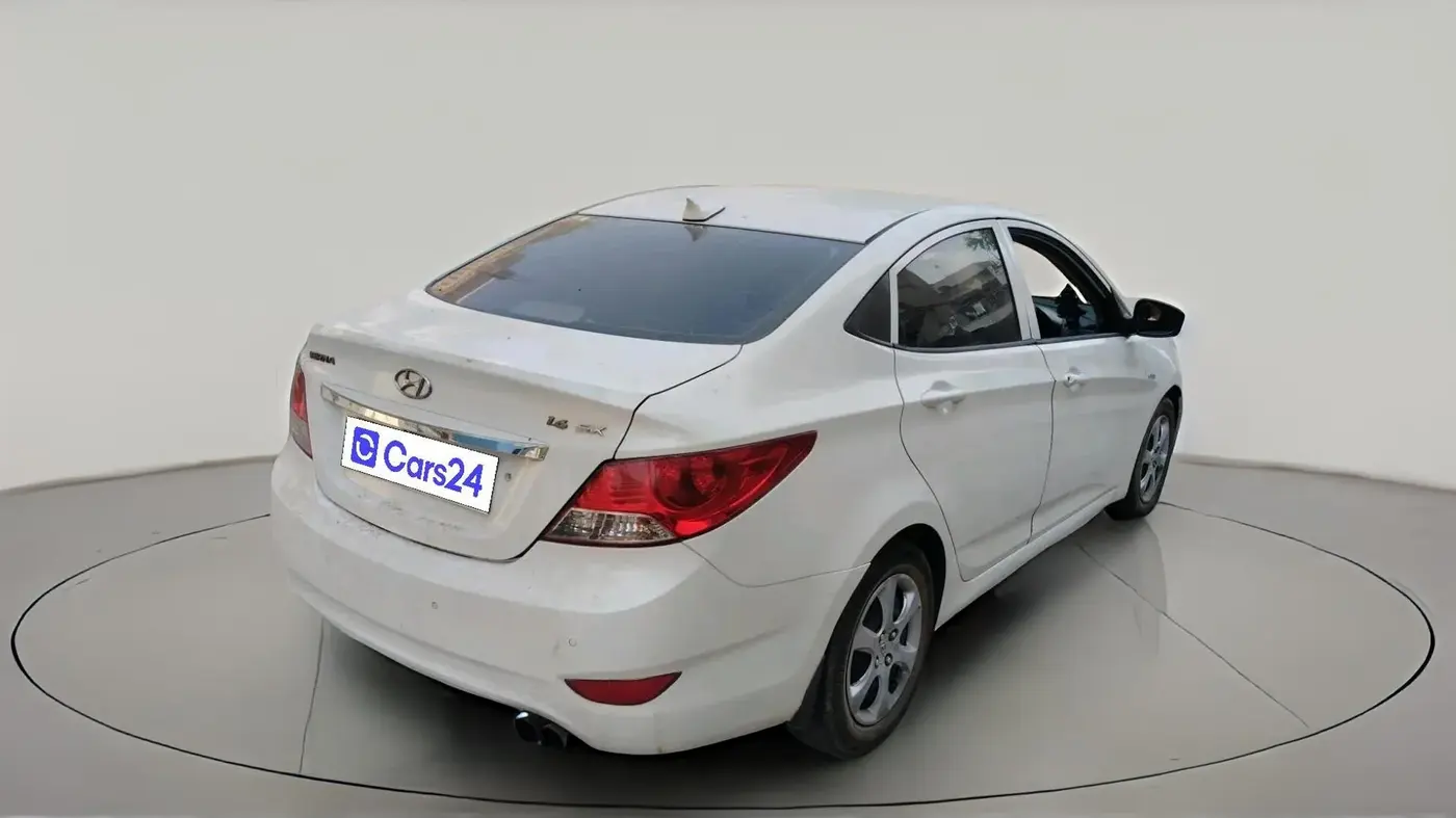 2012 Hyundai Verna FLUIDIC 1.6 CRDI EX, Diesel, Manual, 2,08,167 km, exterior