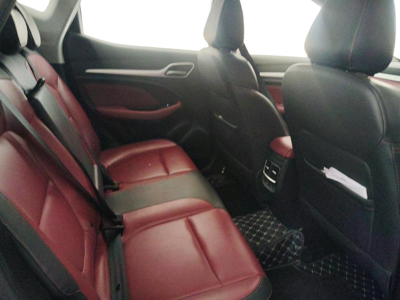2025 MG ASTOR Savvy Pro Red 1.3 CVT, Petrol, Automatic, 13,782 km, interior