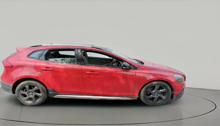 2014 Volvo V40 Cross Country D3, Diesel, Automatic, 79,605 km, exterior