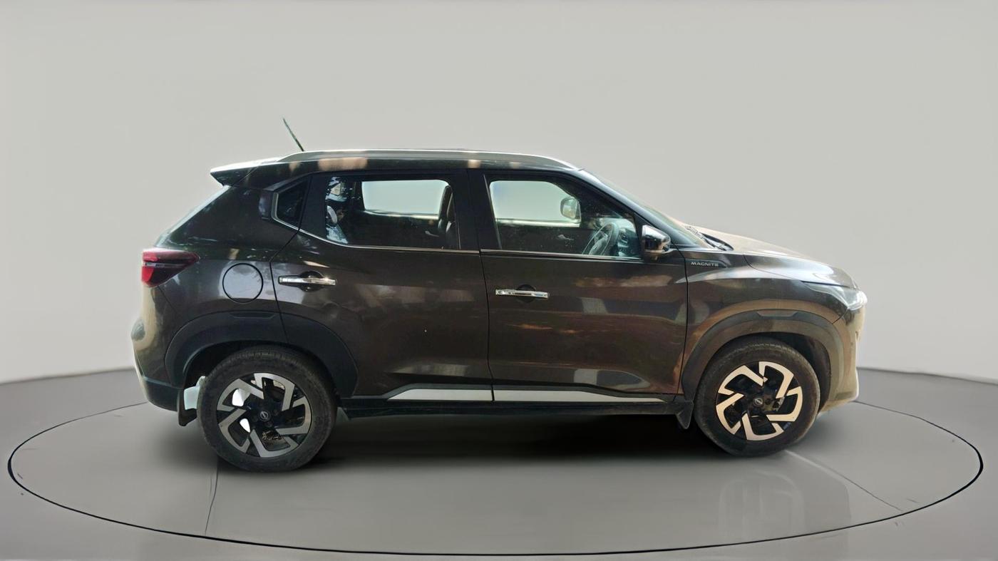 2021 Nissan MAGNITE XV TURBO CVT, Petrol, Automatic, 41,060 km, exterior