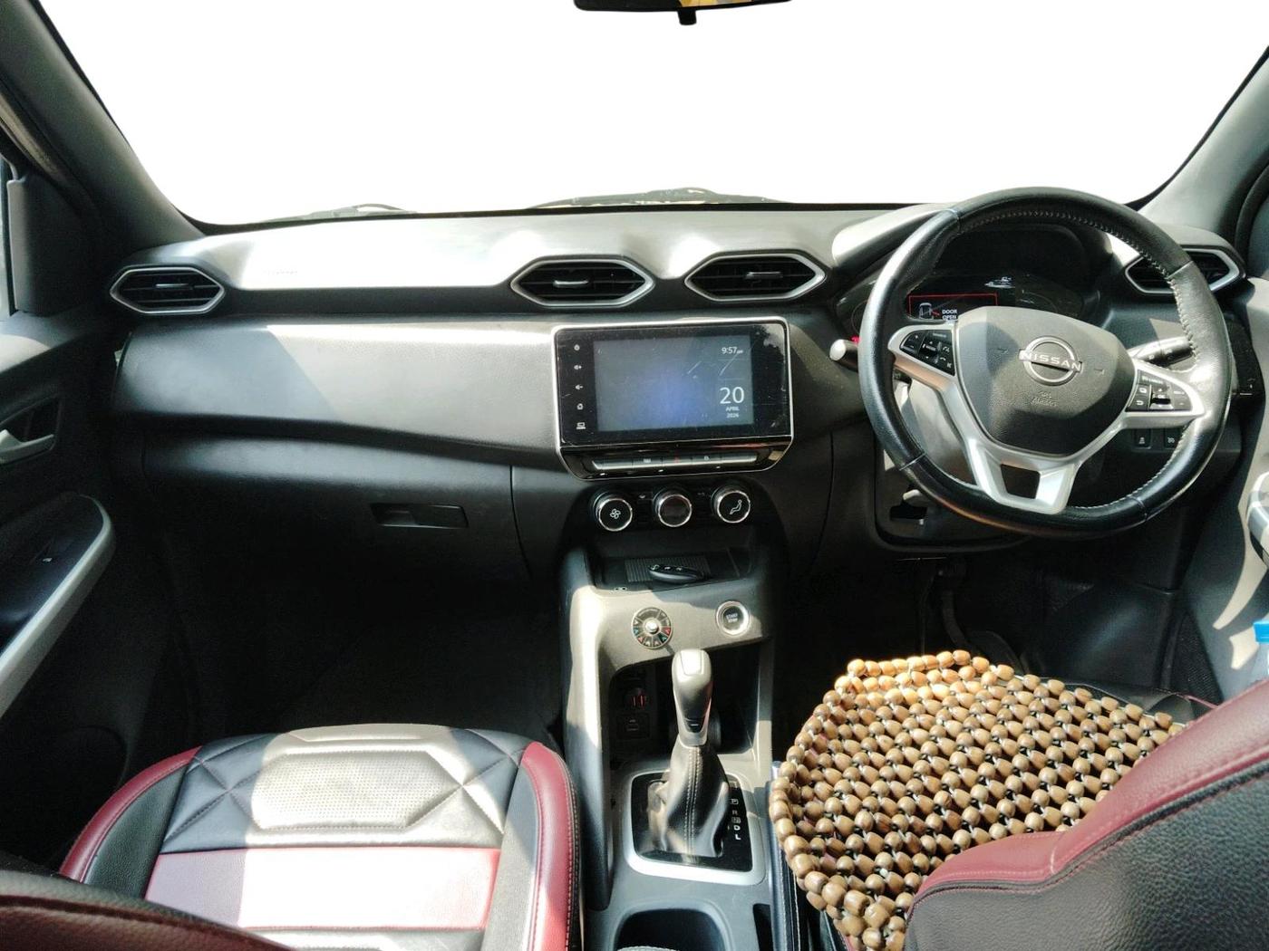 2021 Nissan MAGNITE XV TURBO CVT, Petrol, Automatic, 41,060 km, interior