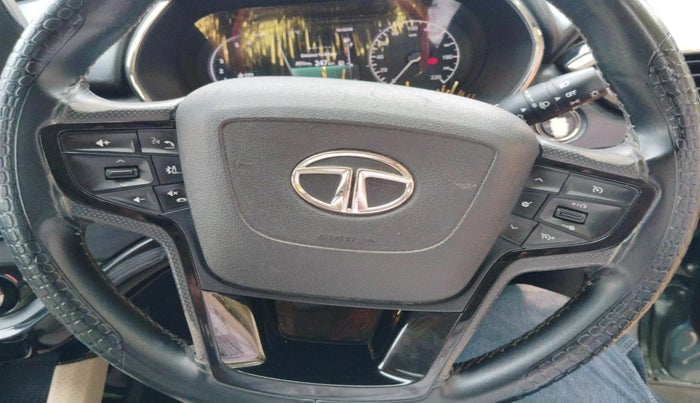 2021 Tata Safari XZ PLUS 6 S, Diesel, Manual, 1,40,476 km, interior