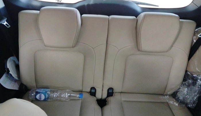 2021 Tata Safari XZ PLUS 6 S, Diesel, Manual, 1,40,476 km, interior