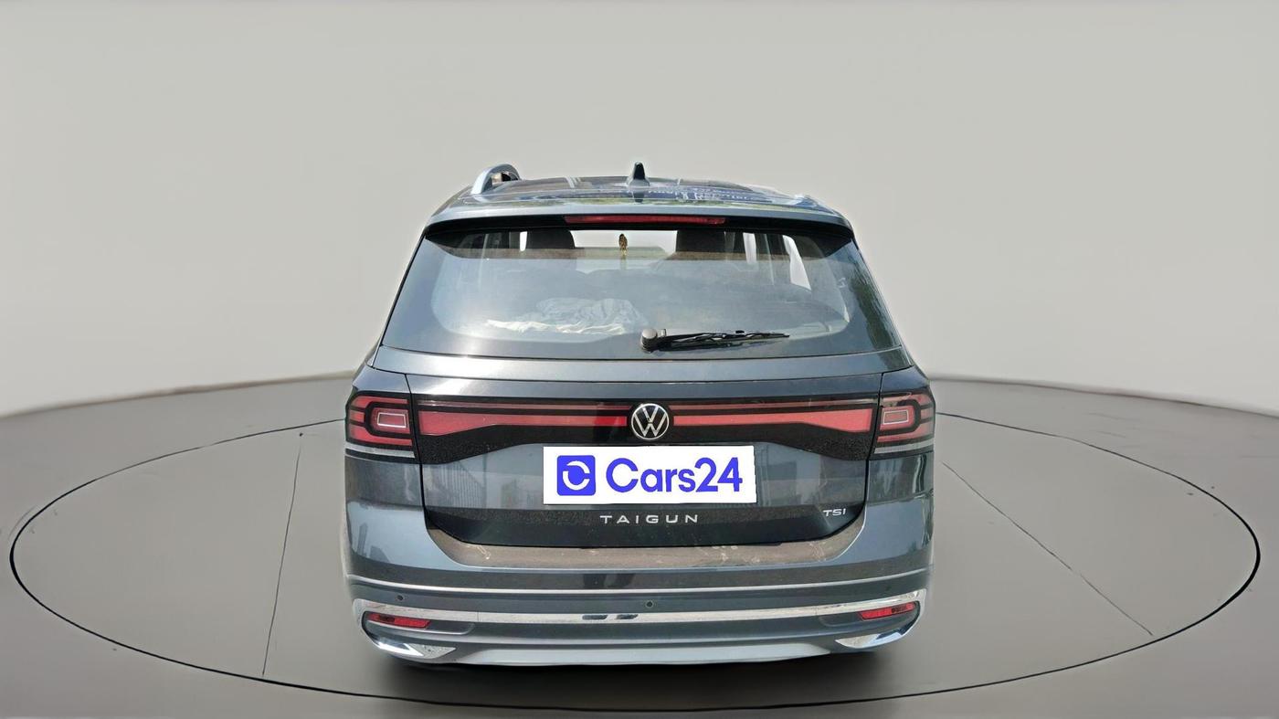 2022 Volkswagen TAIGUN TOPLINE 1.0 TSI MT, Petrol, Manual, 32,053 km, exterior