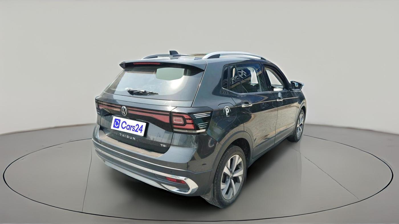 2022 Volkswagen TAIGUN TOPLINE 1.0 TSI MT, Petrol, Manual, 32,053 km, exterior