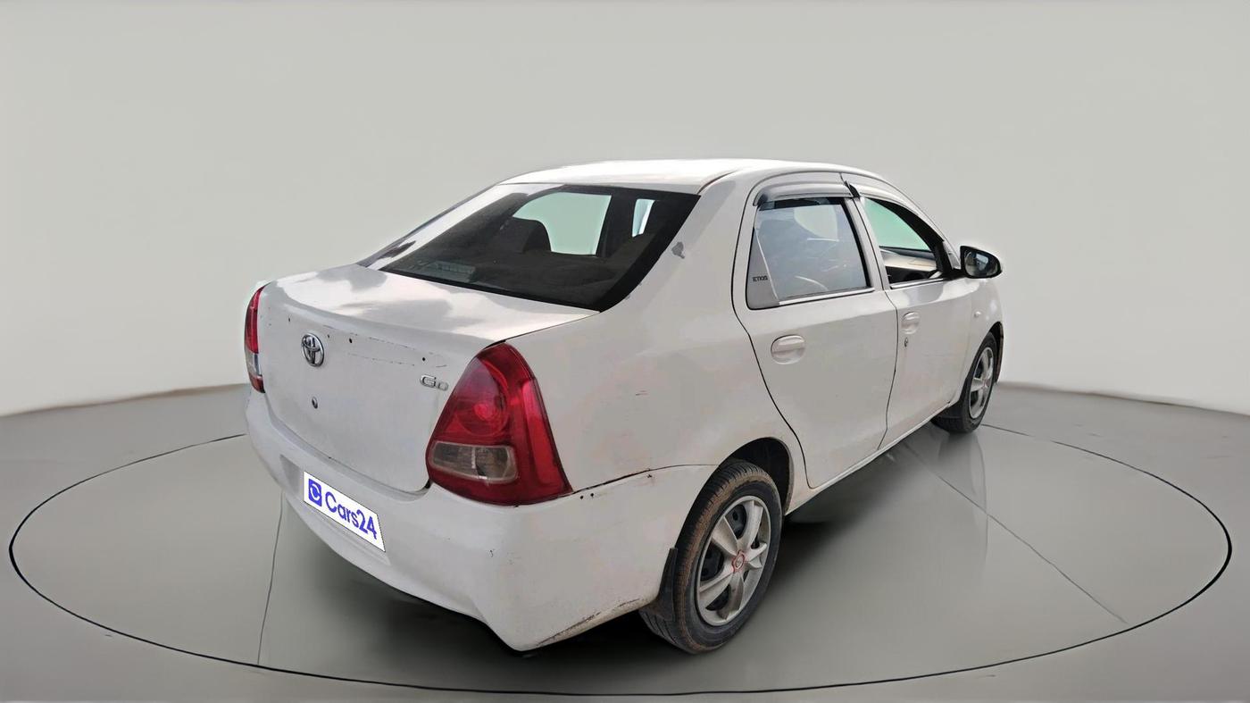 2015 Toyota Etios GD, Diesel, Manual, 1,25,003 km, exterior