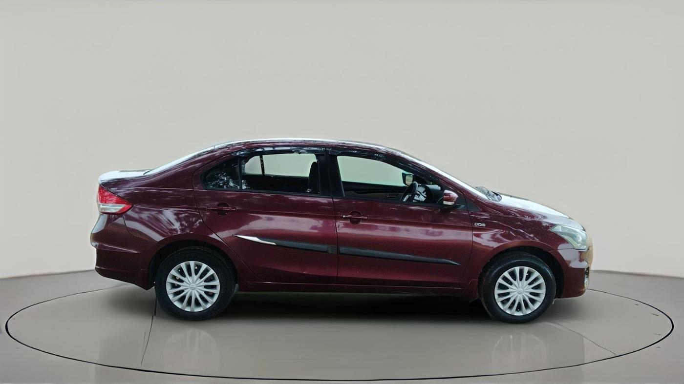 2014 Maruti Ciaz VDI +, Diesel, Manual, 84,687 km, exterior