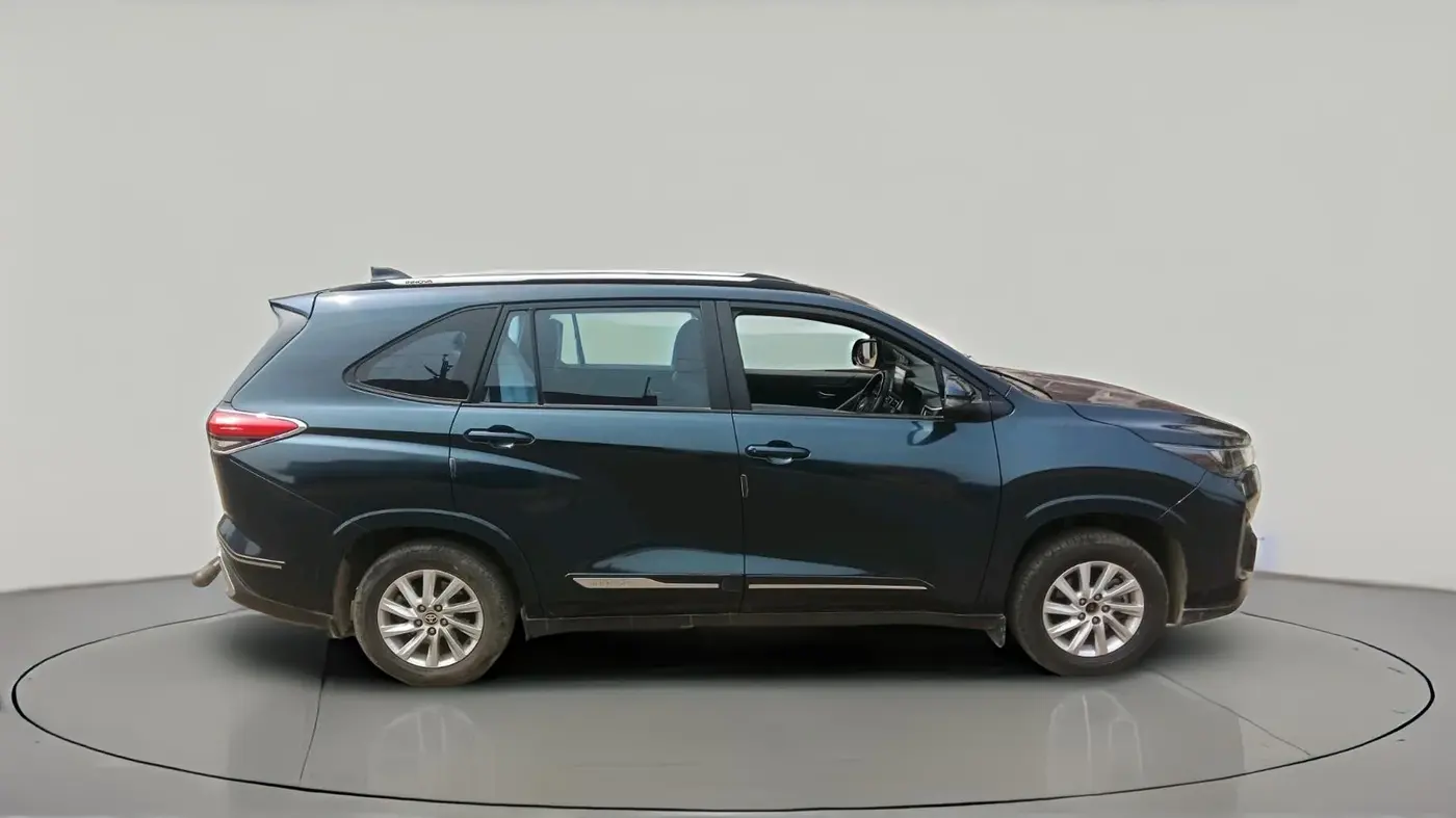 2023 Toyota INNOVA HYCROSS GX 7 STR, Petrol, Automatic, 63,246 km, exterior