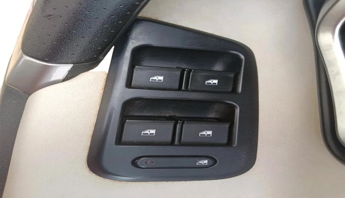 2021 Tata Safari XZA PLUS 6S, Diesel, Automatic, 73,193 km, interior