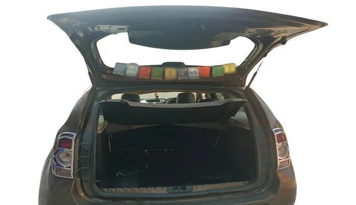 2014 Renault Duster 85 PS RXL DIESEL, Diesel, Manual, 1,57,619 km, exterior