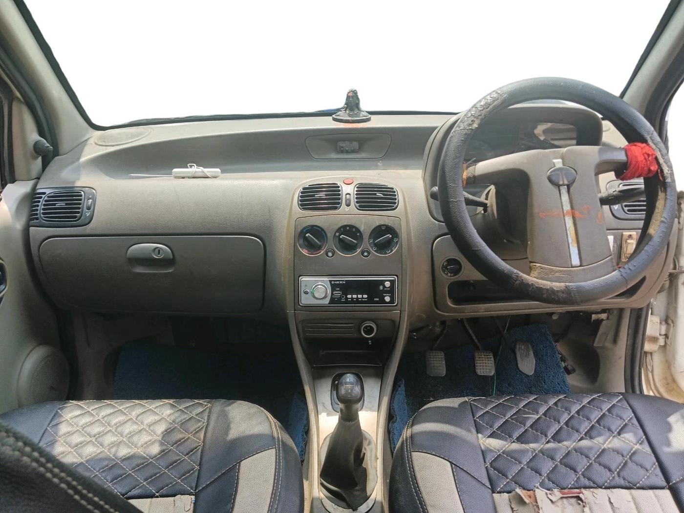 2011 Tata Indigo ECS LS CR4, Diesel, Manual, 81,230 km, interior