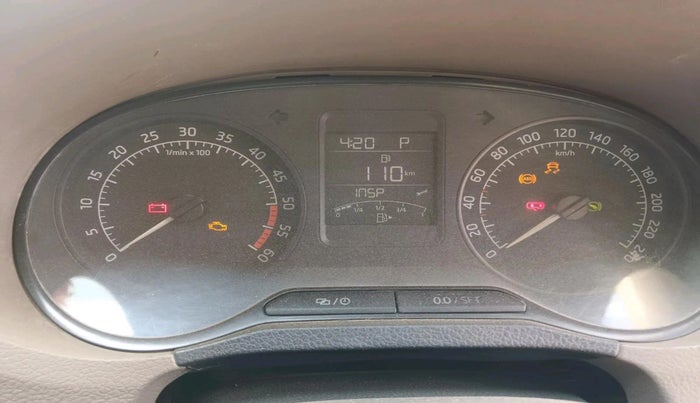 2015 Skoda Rapid AMBITION 1.5 TDI AT, Diesel, Automatic, 1,67,721 km, interior