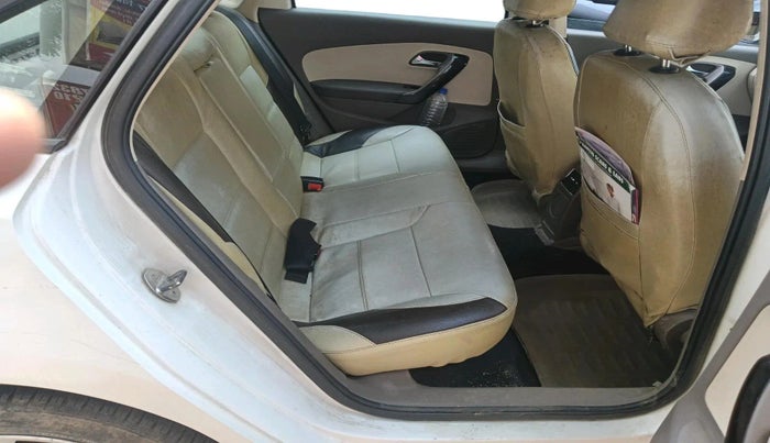 2015 Skoda Rapid AMBITION 1.5 TDI AT, Diesel, Automatic, 1,67,721 km, interior