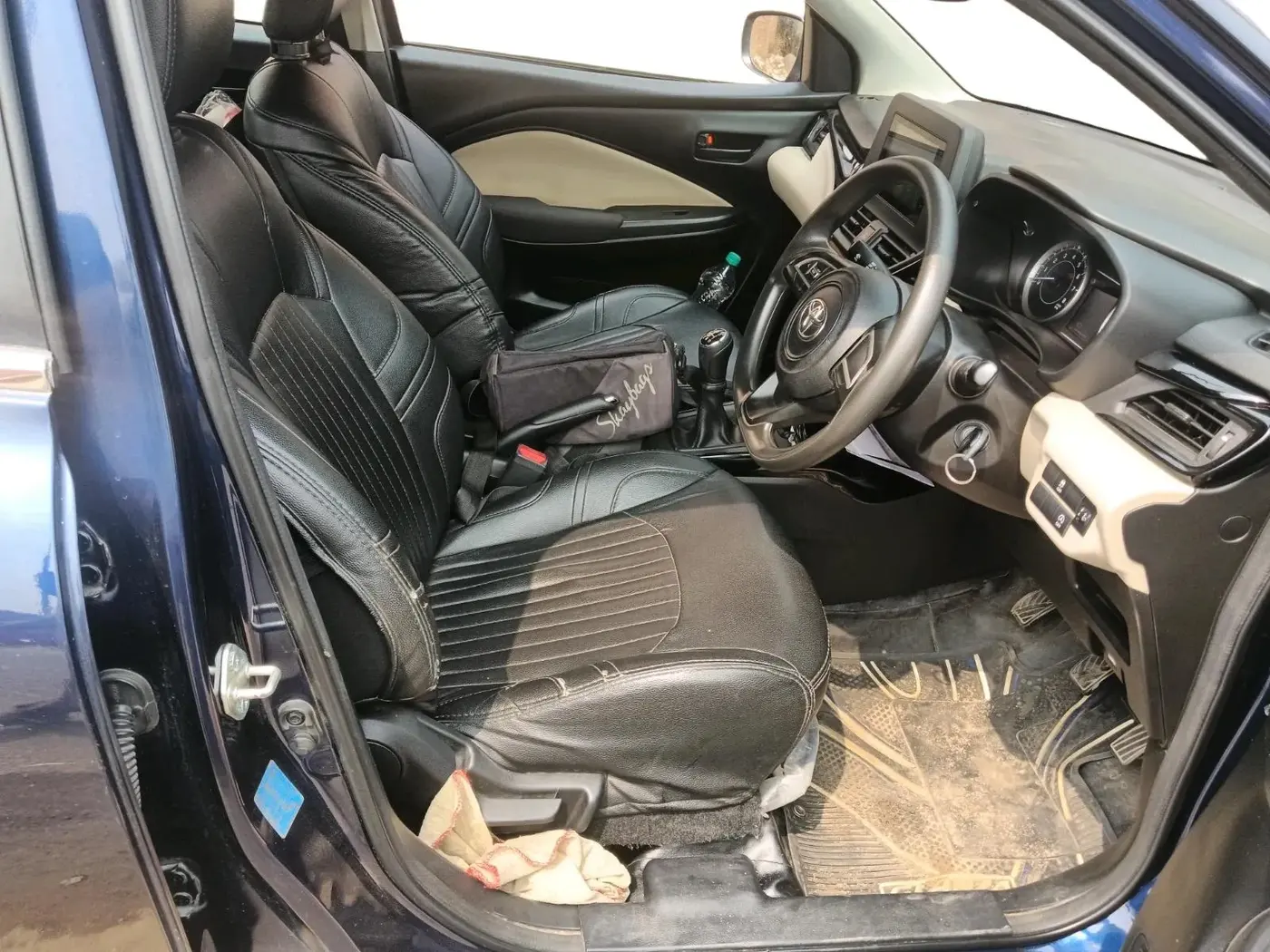 2023 Toyota Glanza S, Petrol, Manual, 40,611 km, interior