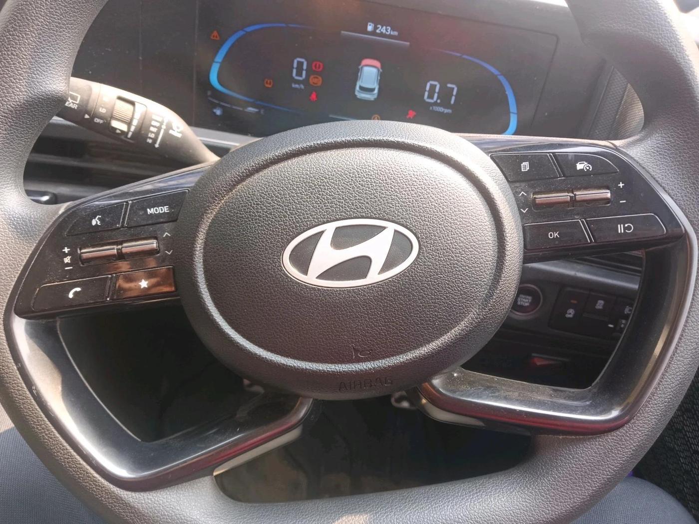 2025 Hyundai Creta S (O) 1.5 Petrol Knight Edition, Petrol, Manual, 12,170 km, interior