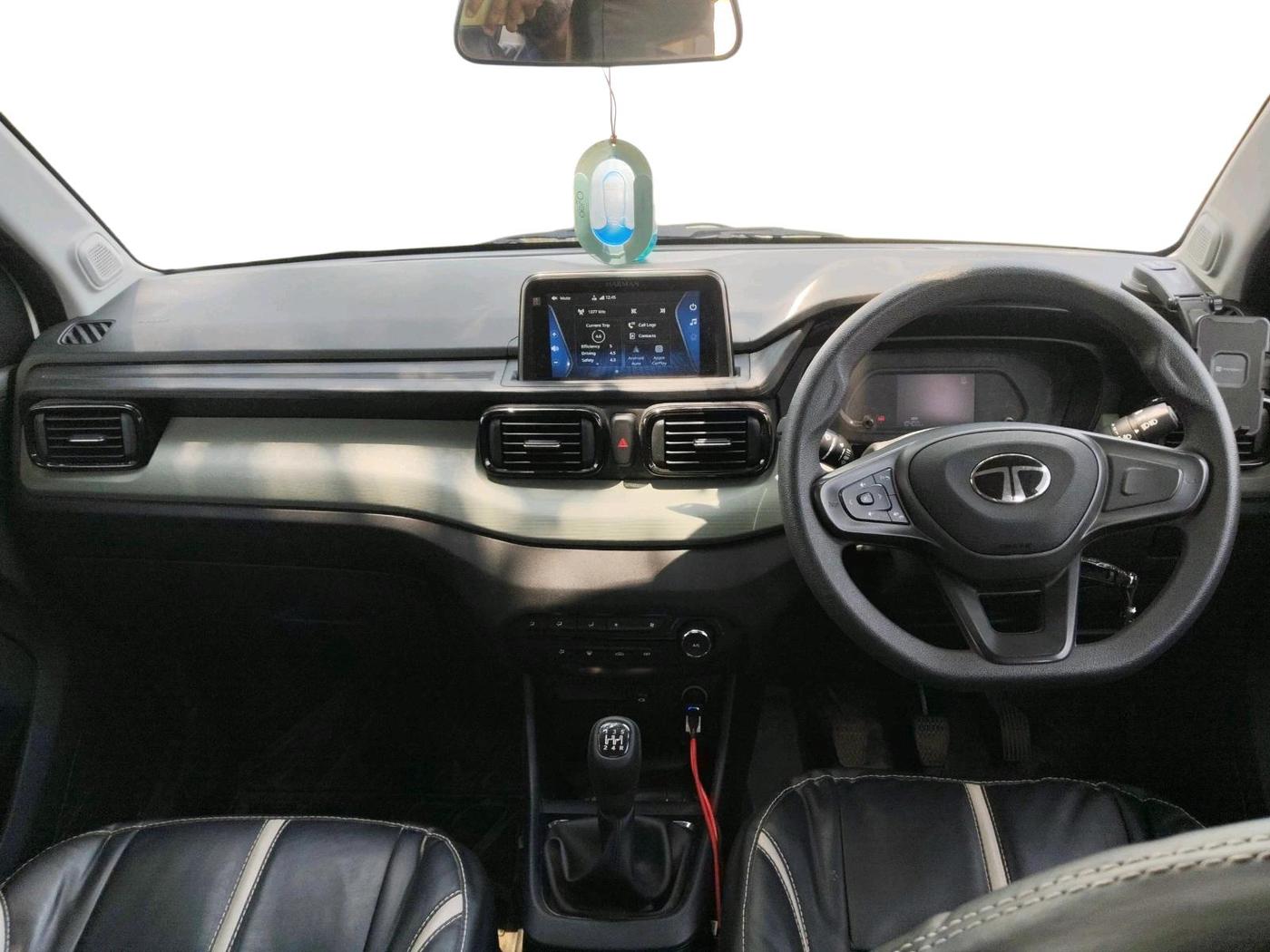 2024 Tata PUNCH ADVENTURE MT, Petrol, Manual, 10,400 km, interior