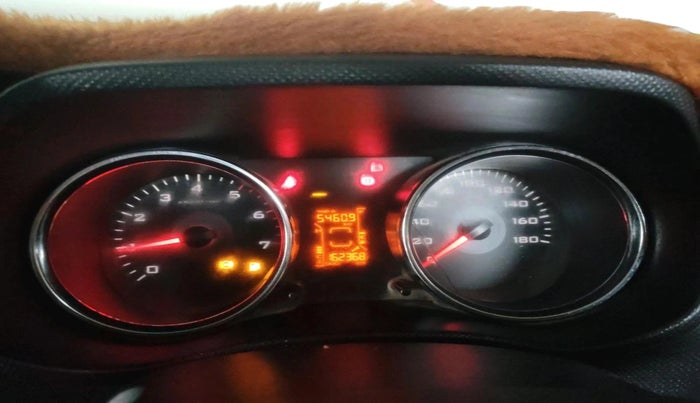 2016 Mahindra TUV300 T8, Diesel, Manual, 1,62,368 km, interior