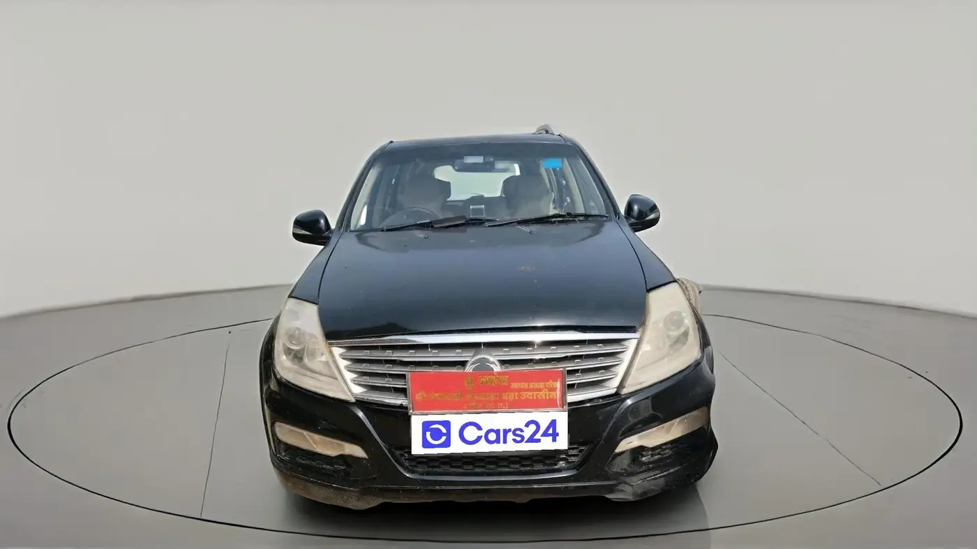 2014 Ssangyong Rexton RX7, Diesel, Automatic, 1,64,122 km, exterior