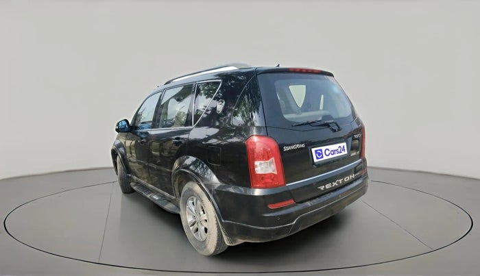 2014 Ssangyong Rexton RX7, Diesel, Automatic, 1,64,122 km, exterior