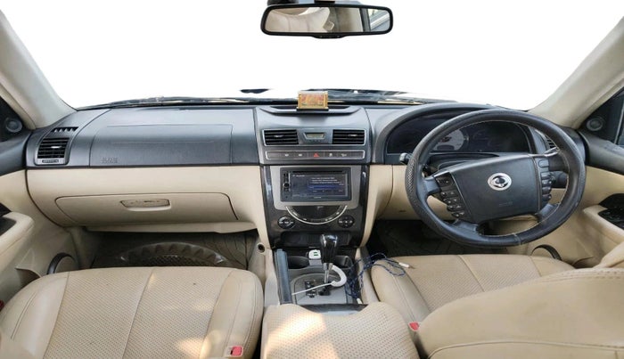 2014 Ssangyong Rexton RX7, Diesel, Automatic, 1,64,122 km, interior