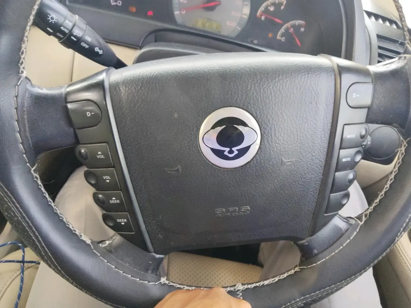 2014 Ssangyong Rexton RX7, Diesel, Automatic, 1,64,122 km, interior