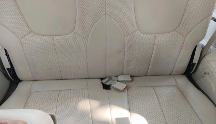 2014 Ssangyong Rexton RX7, Diesel, Automatic, 1,64,122 km, interior