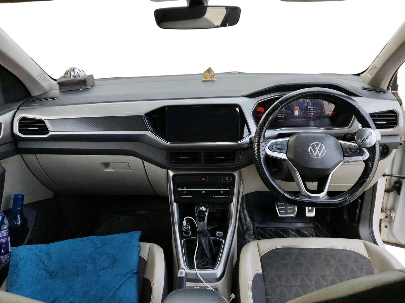 2022 Volkswagen TAIGUN GT PLUS 1.5 TSI DSG, Petrol, Automatic, 90,360 km, interior