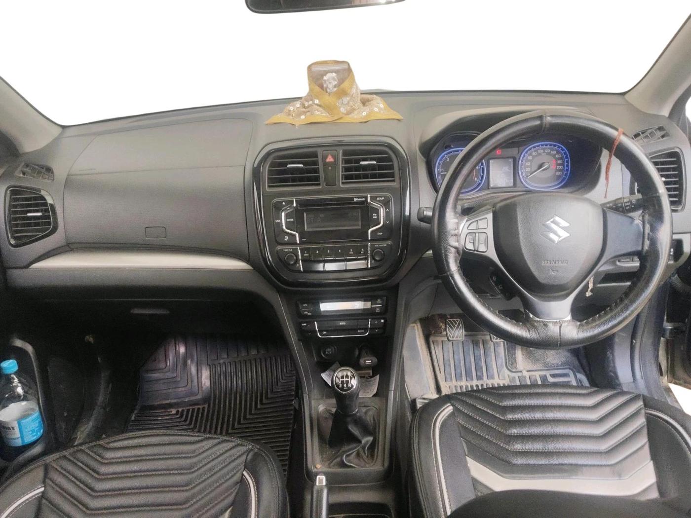2018 Maruti Vitara Brezza ZDI, Diesel, Manual, 82,998 km, interior