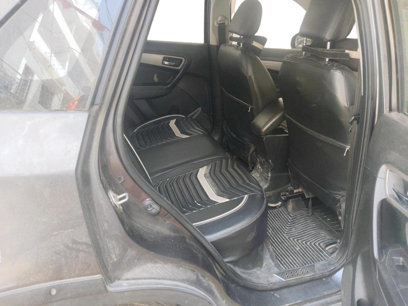2018 Maruti Vitara Brezza ZDI, Diesel, Manual, 82,998 km, interior