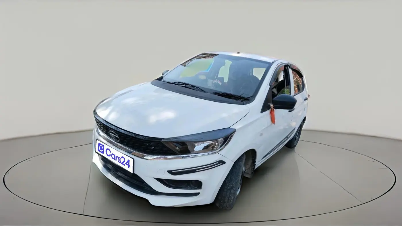 2022 Tata Tiago XE PETROL, Petrol, Manual, 15,094 km, exterior