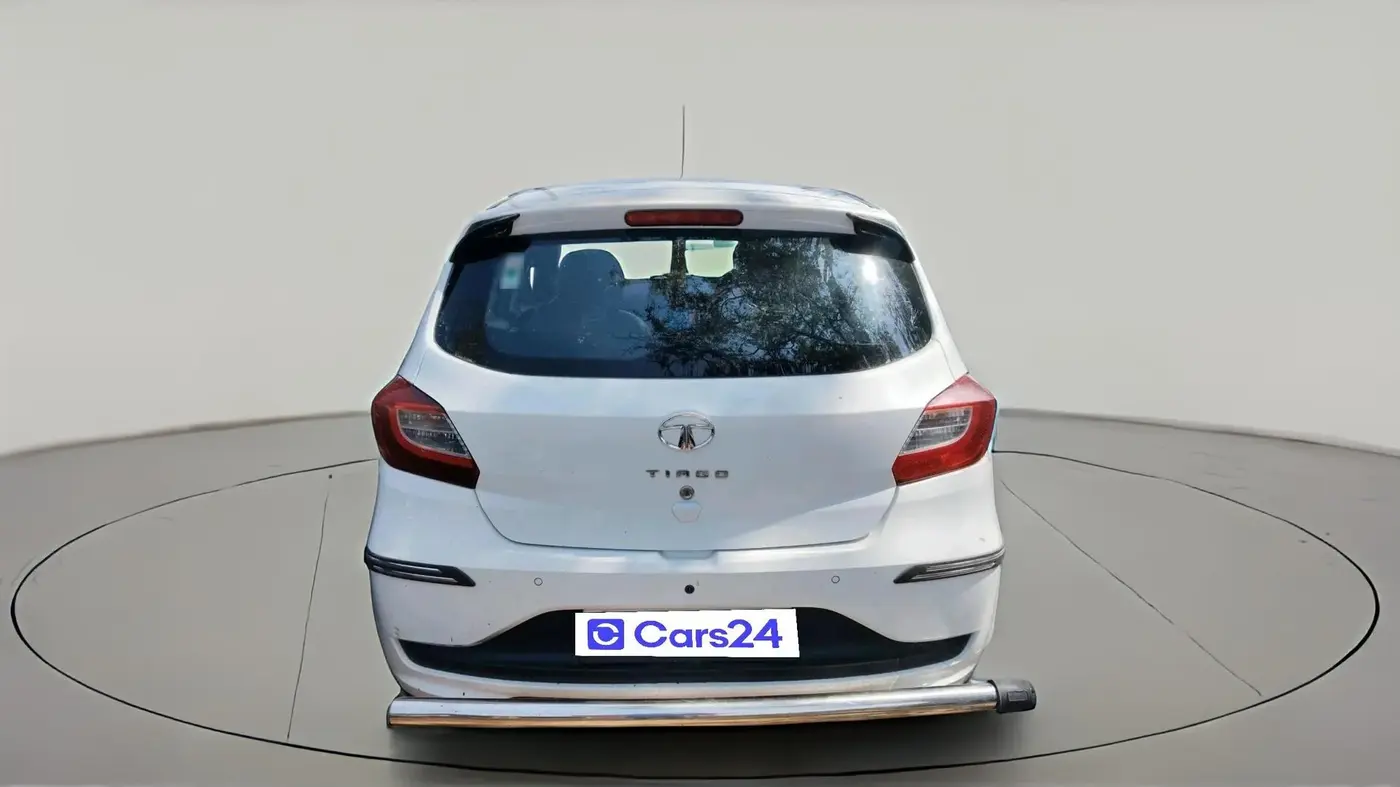 2022 Tata Tiago XE PETROL, Petrol, Manual, 15,094 km, exterior