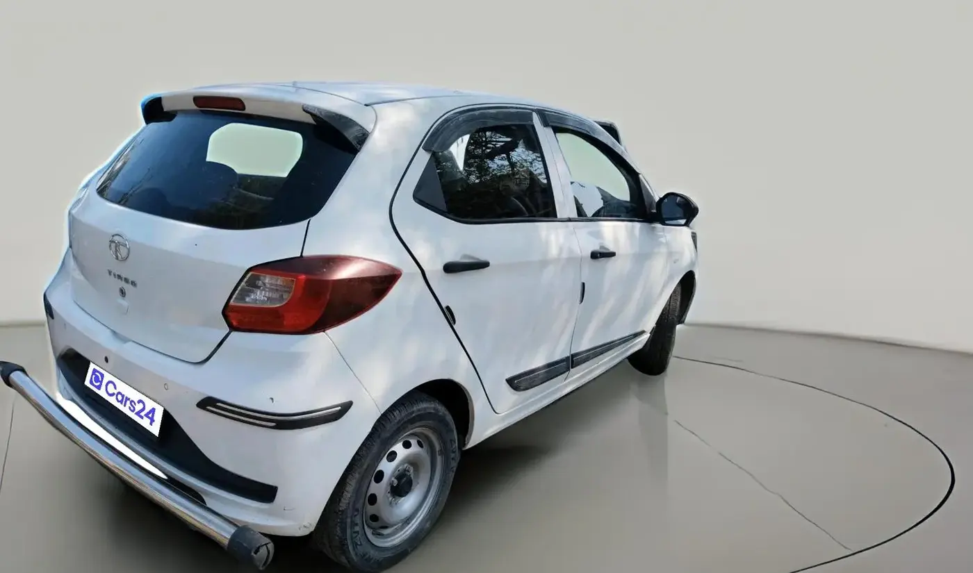 2022 Tata Tiago XE PETROL, Petrol, Manual, 15,094 km, exterior