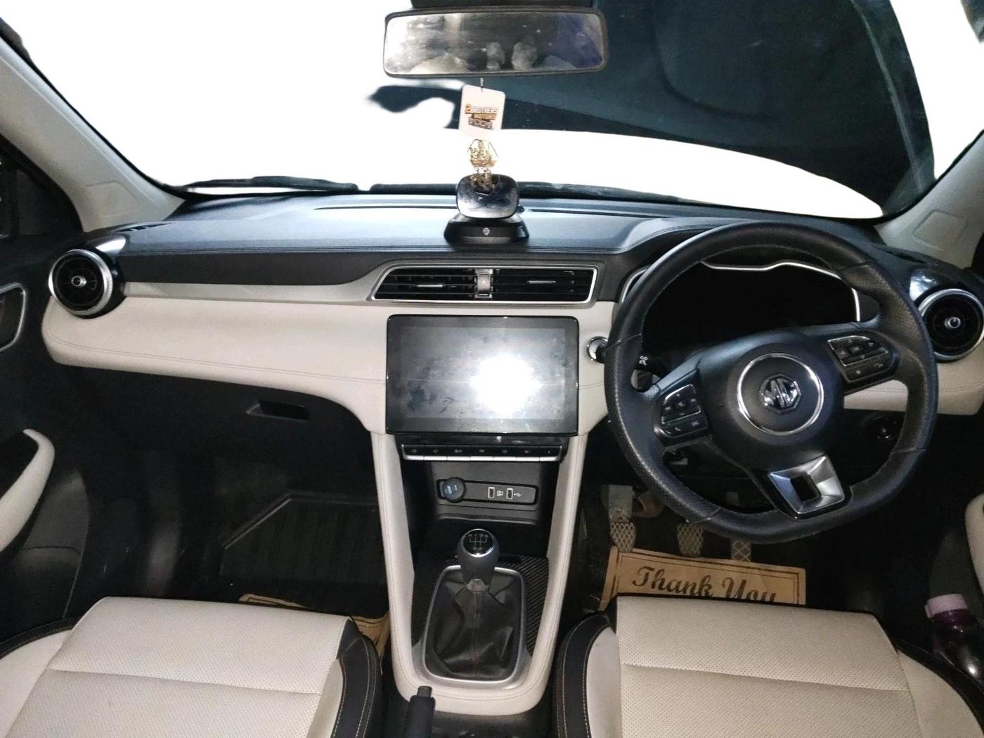 2022 MG ASTOR SHARP 1.5 MT, Petrol, Manual, 4,494 km, interior