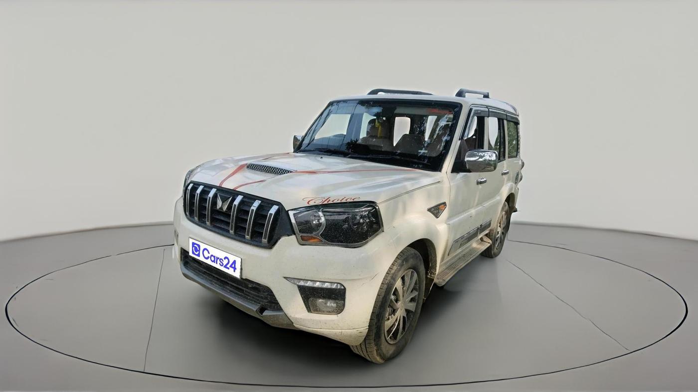 2017 Mahindra Scorpio S4, Diesel, Manual, 18,214 km, exterior