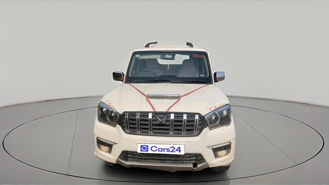 2017 Mahindra Scorpio S4, Diesel, Manual, 18,214 km, exterior