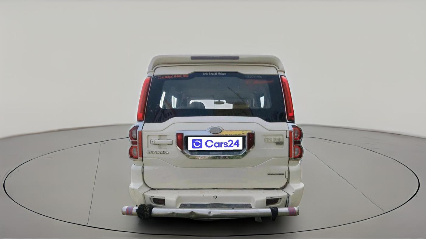 2017 Mahindra Scorpio S4, Diesel, Manual, 18,214 km, exterior