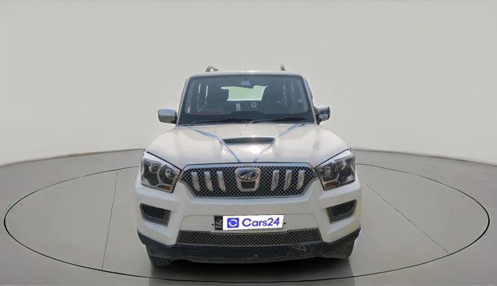 2017 Mahindra Scorpio S6 PLUS, Diesel, Manual, 1,18,986 km, exterior