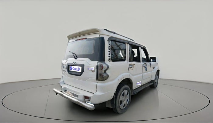 2017 Mahindra Scorpio S6 PLUS, Diesel, Manual, 1,18,986 km, exterior