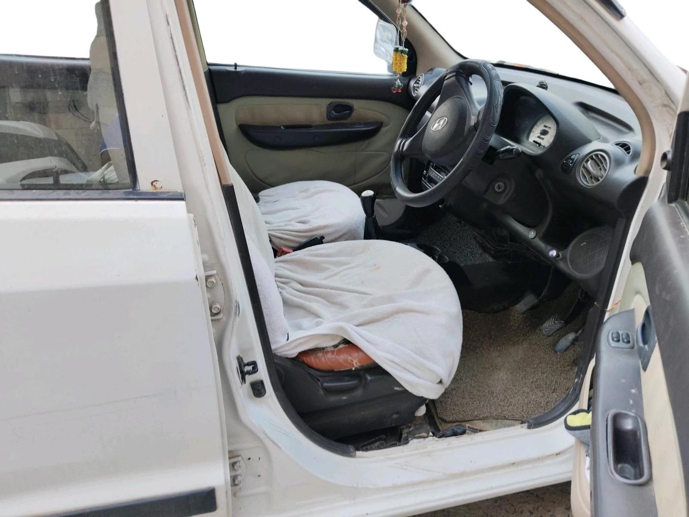2012 Hyundai Santro Xing GL (CNG), CNG, Manual, 86,944 km, interior