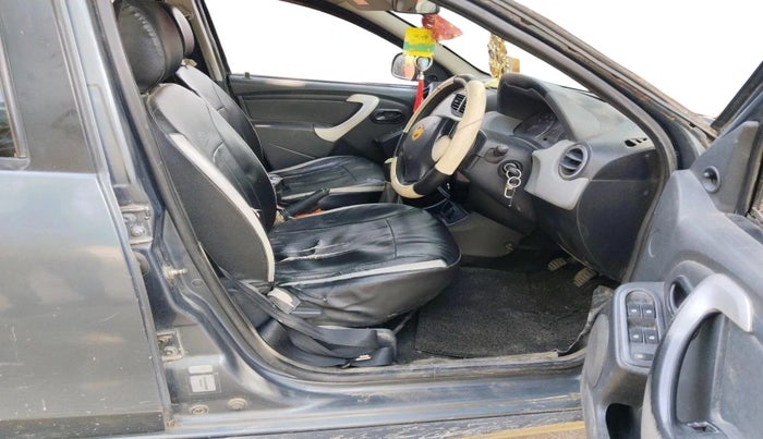 2014 Nissan Terrano XE (D), Diesel, Manual, 1 km, interior