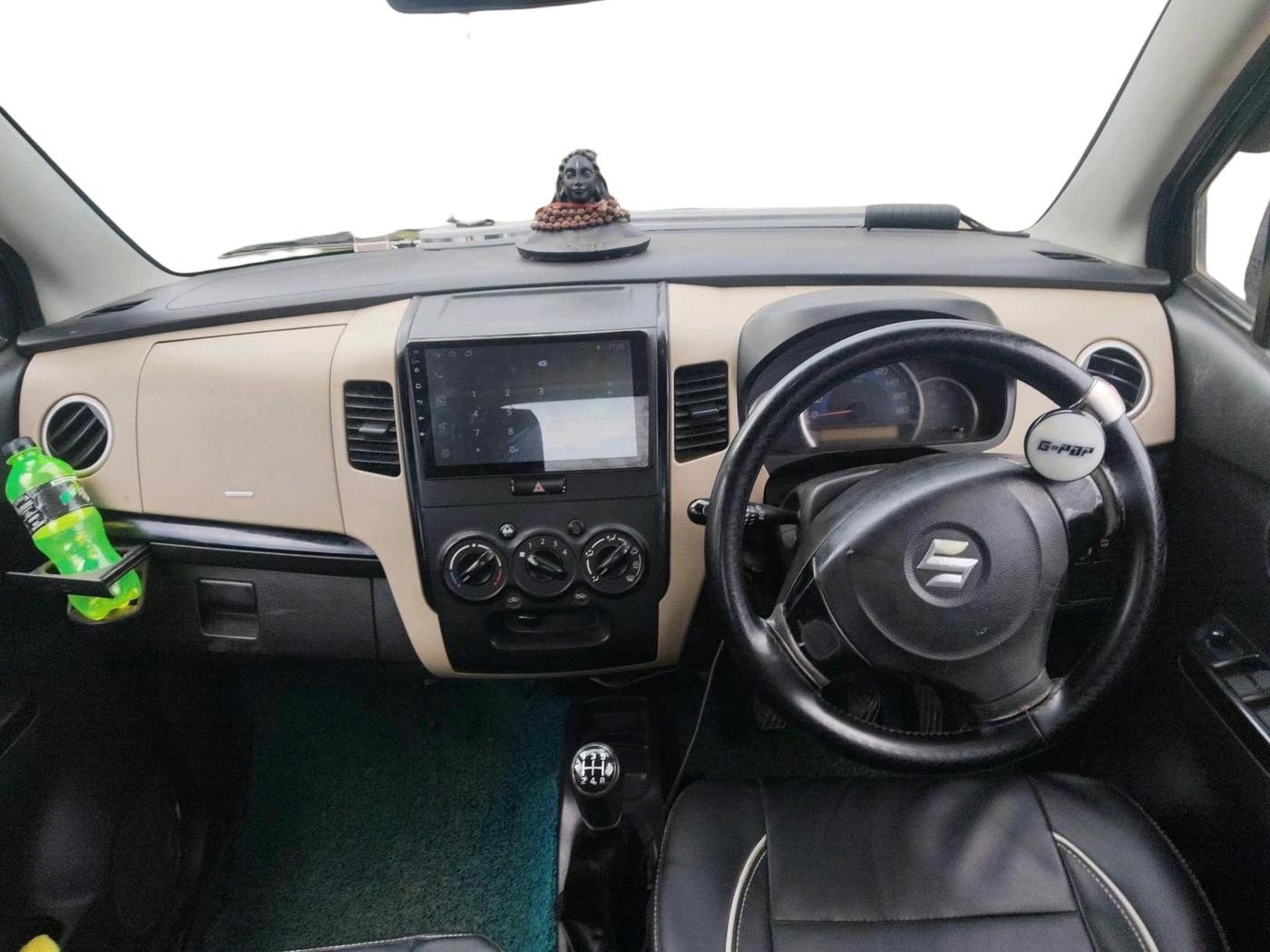 2017 Maruti Wagon R 1.0 VXI, Petrol, Manual, 85,809 km, interior