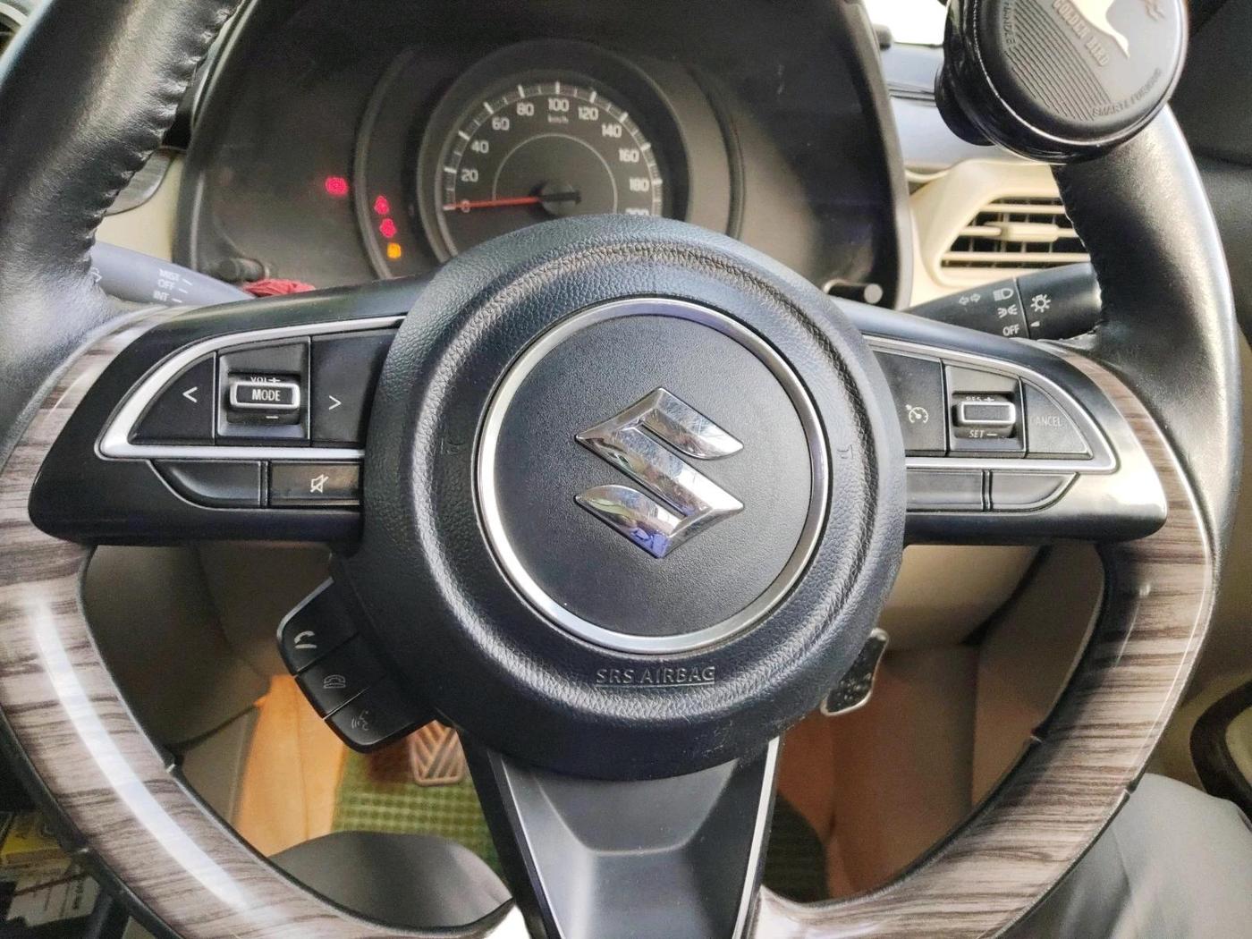 2022 Maruti Dzire LXI, Petrol, Manual, 28,740 km, interior