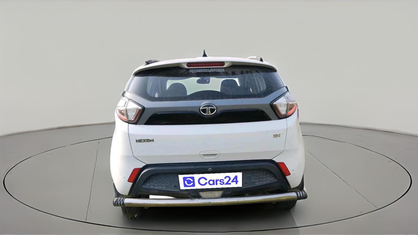 2018 Tata NEXON XM PETROL, Petrol, Manual, 82,915 km, exterior