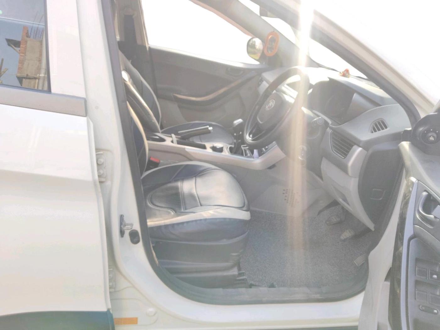 2018 Tata NEXON XM PETROL, Petrol, Manual, 82,915 km, interior