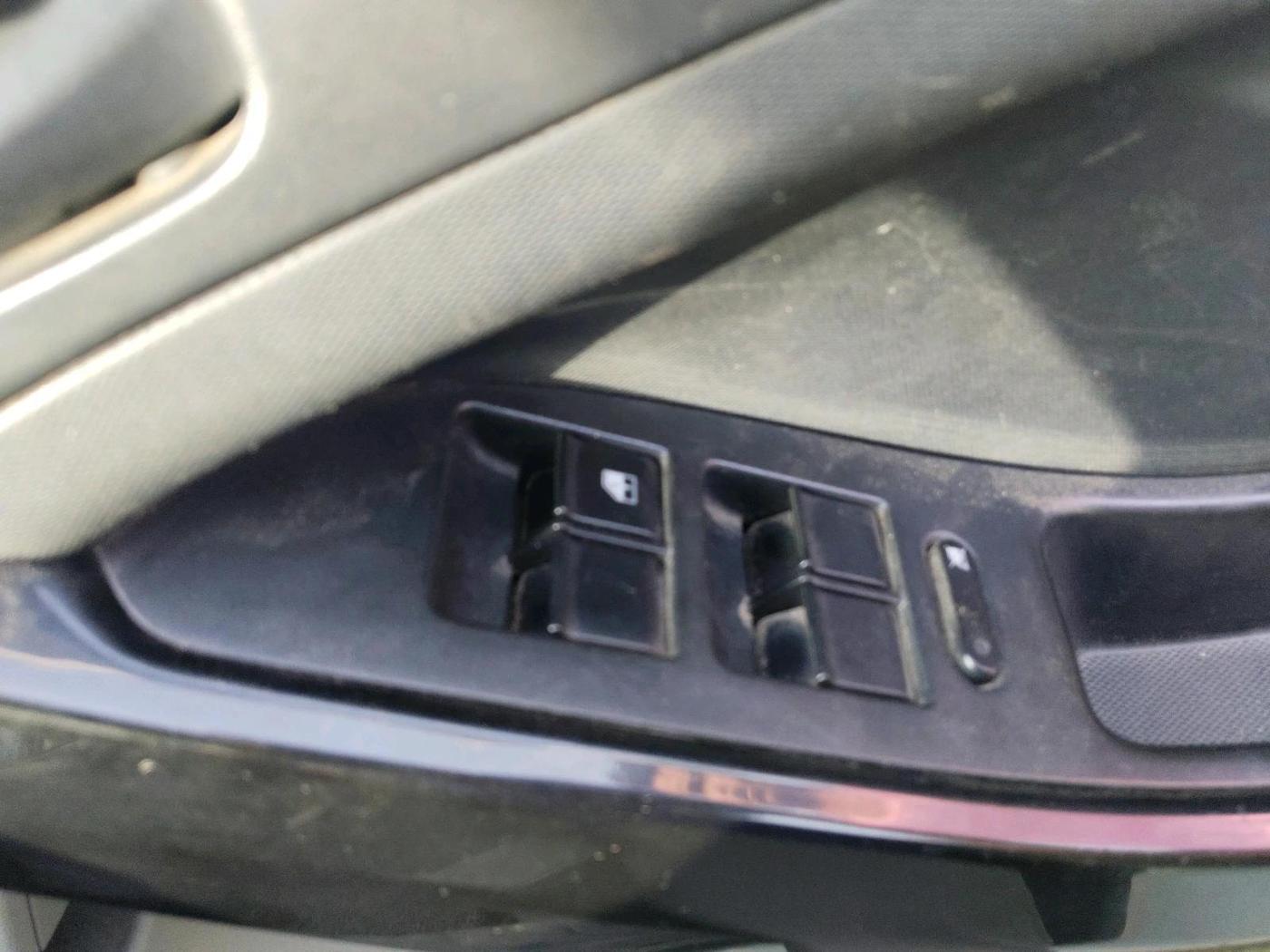 2018 Tata NEXON XM PETROL, Petrol, Manual, 82,915 km, interior