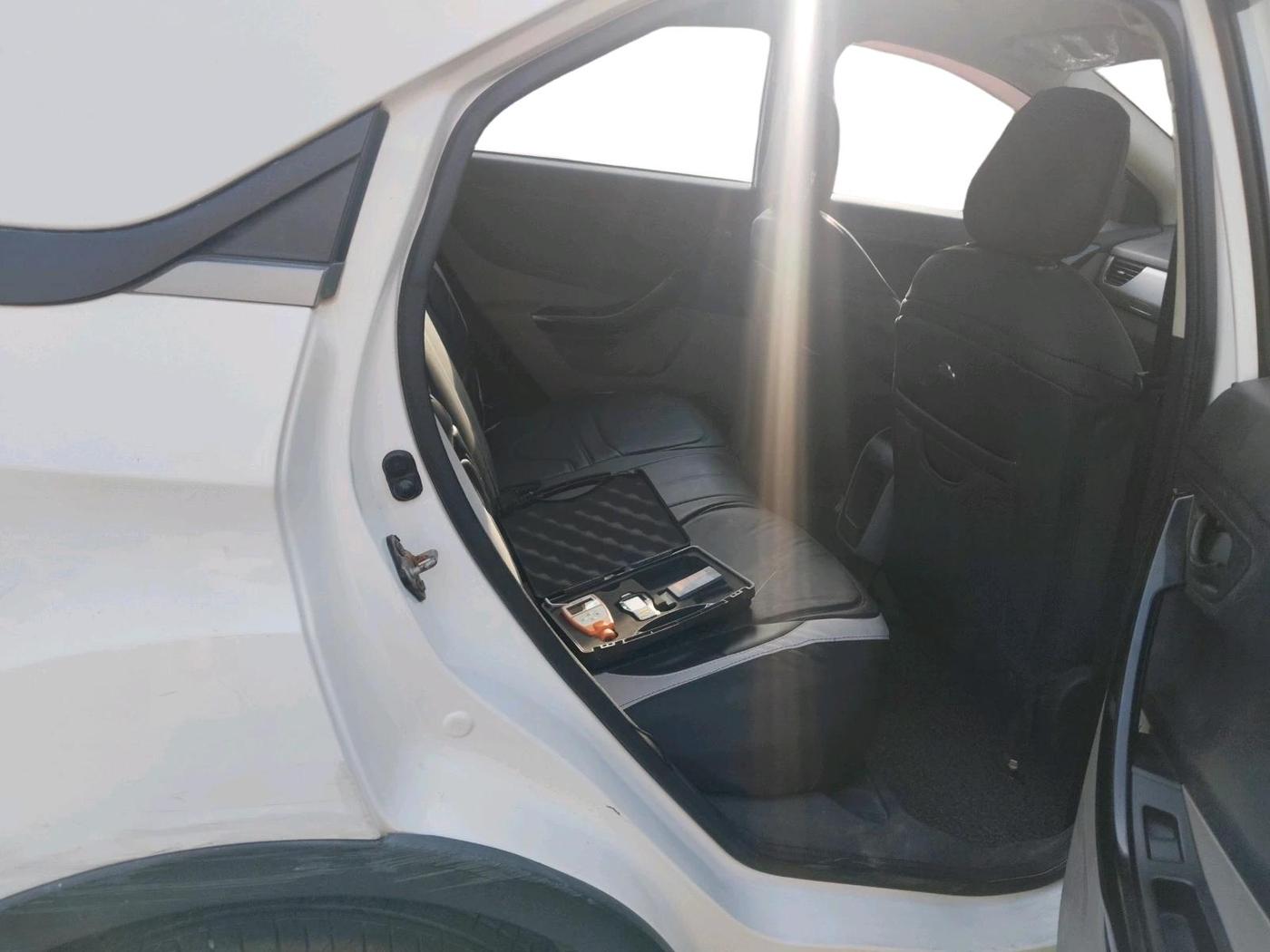 2018 Tata NEXON XM PETROL, Petrol, Manual, 82,915 km, interior